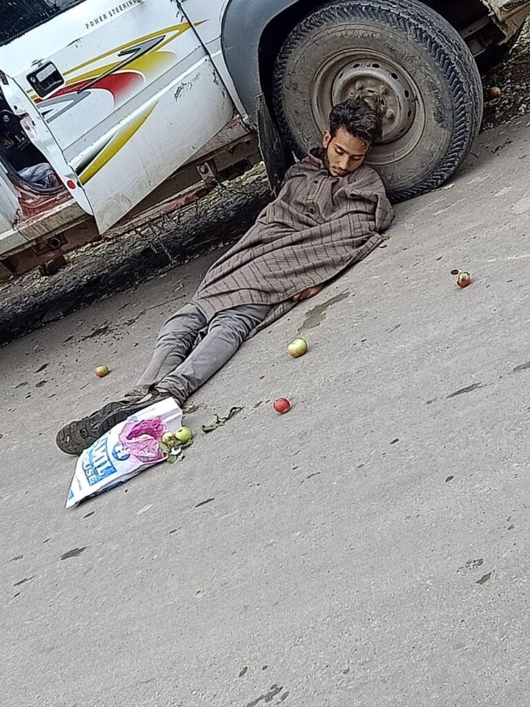 Innocent civilian killed by terrorists in Zainapora, Shopian