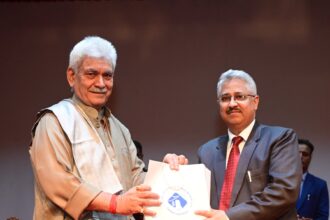 In Pic: LG Manoj Sinha felicitating Administration for successful conduct of Amarnath Yatra