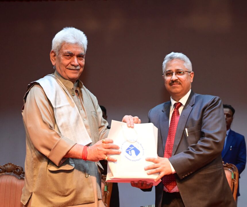 In Pic: LG Manoj Sinha felicitating Administration for successful conduct of Amarnath Yatra