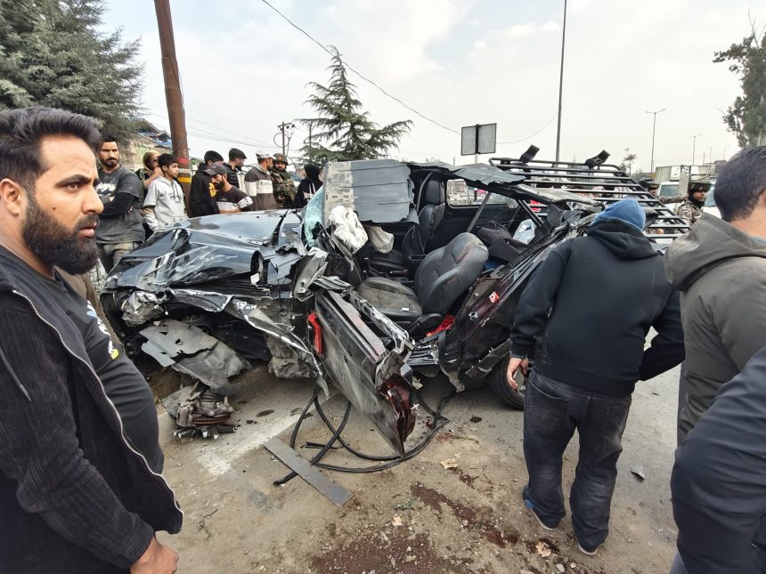 In Pic: A live accident happened in Srinagar, Kashmir