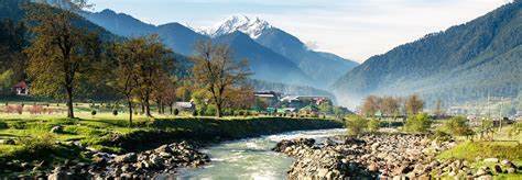 Pahalgam: A Winter Wonderland Welcoming Tourists with Open Arms