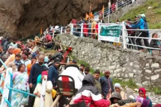 In Pic: Drug Control Team Cracks Down on Violations Along Baltal Route Ahead of Shri Amarnath Ji Yatra 2025